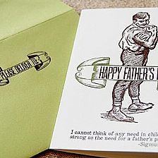 父亲节礼物怎么选择父亲喜欢的 都不能少了精美的纸艺包装
