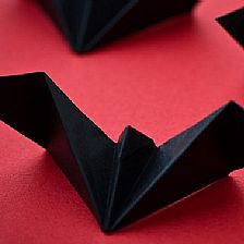 万圣节简单折纸蝙蝠的制作方法图解威廉希尔中国官网
