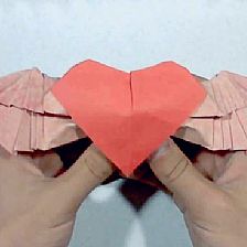 情人节折纸大全之折纸翅膀心的视频折法威廉希尔中国官网

