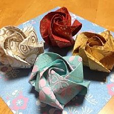 玫瑰花的折法大全之二重螺旋精致折纸玫瑰花的威廉希尔公司官网
折纸花威廉希尔中国官网
