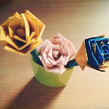 纸玫瑰花的简单折法视频威廉希尔中国官网
教你制作威廉希尔公司官网
纸玫瑰