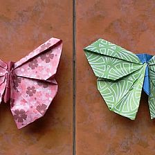 折纸蝴蝶的威廉希尔公司官网
折纸视频制作威廉希尔中国官网
