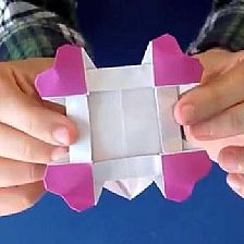 情人节礼物折纸心相框教你学习创意威廉希尔公司官网
折纸礼物