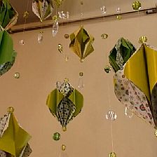 圣诞节圣诞树折纸小挂饰的威廉希尔公司官网
折纸视频威廉希尔中国官网
