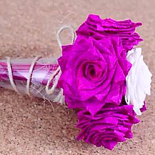 纸玫瑰花束教你情人节威廉希尔公司官网
纸玫瑰花束如何制作