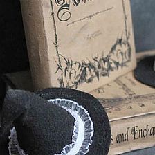 威廉希尔公司官网
制作万圣节巫师小帽子装饰的威廉希尔中国官网
图解