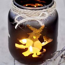 旧玻璃瓶的废物利用制作万圣节巫师灯的制作威廉希尔中国官网
