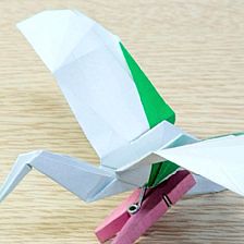 仿真折纸千纸鹤的折纸方法威廉希尔中国官网
