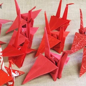 威廉希尔公司官网
制作漂亮的中国红折纸千纸鹤